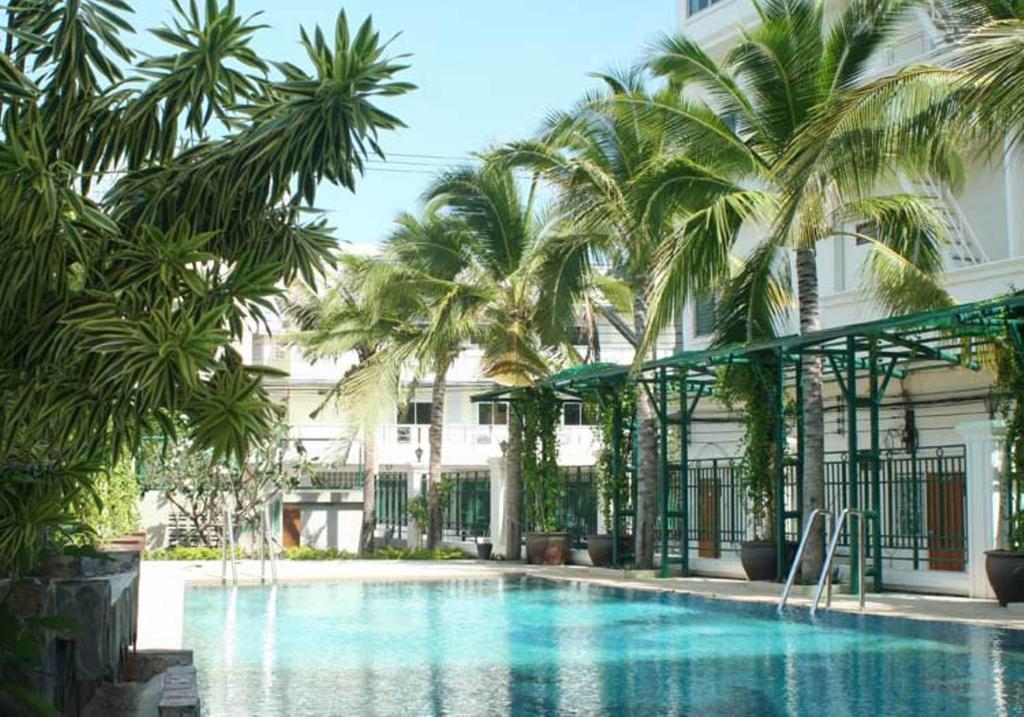 Baanklang Huahin Hotel Bagian luar foto
